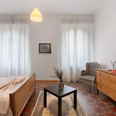 Paruzzi Villa *