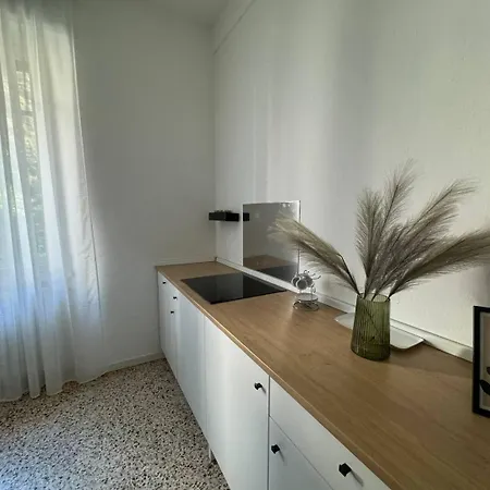 Paruzzi Villa